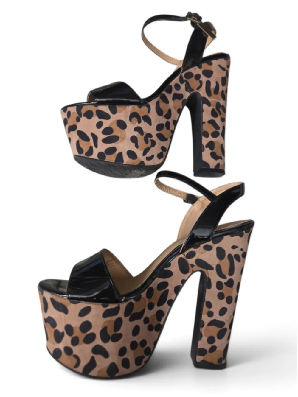 Women's Candie's Leopard Print Platform Heels size 6